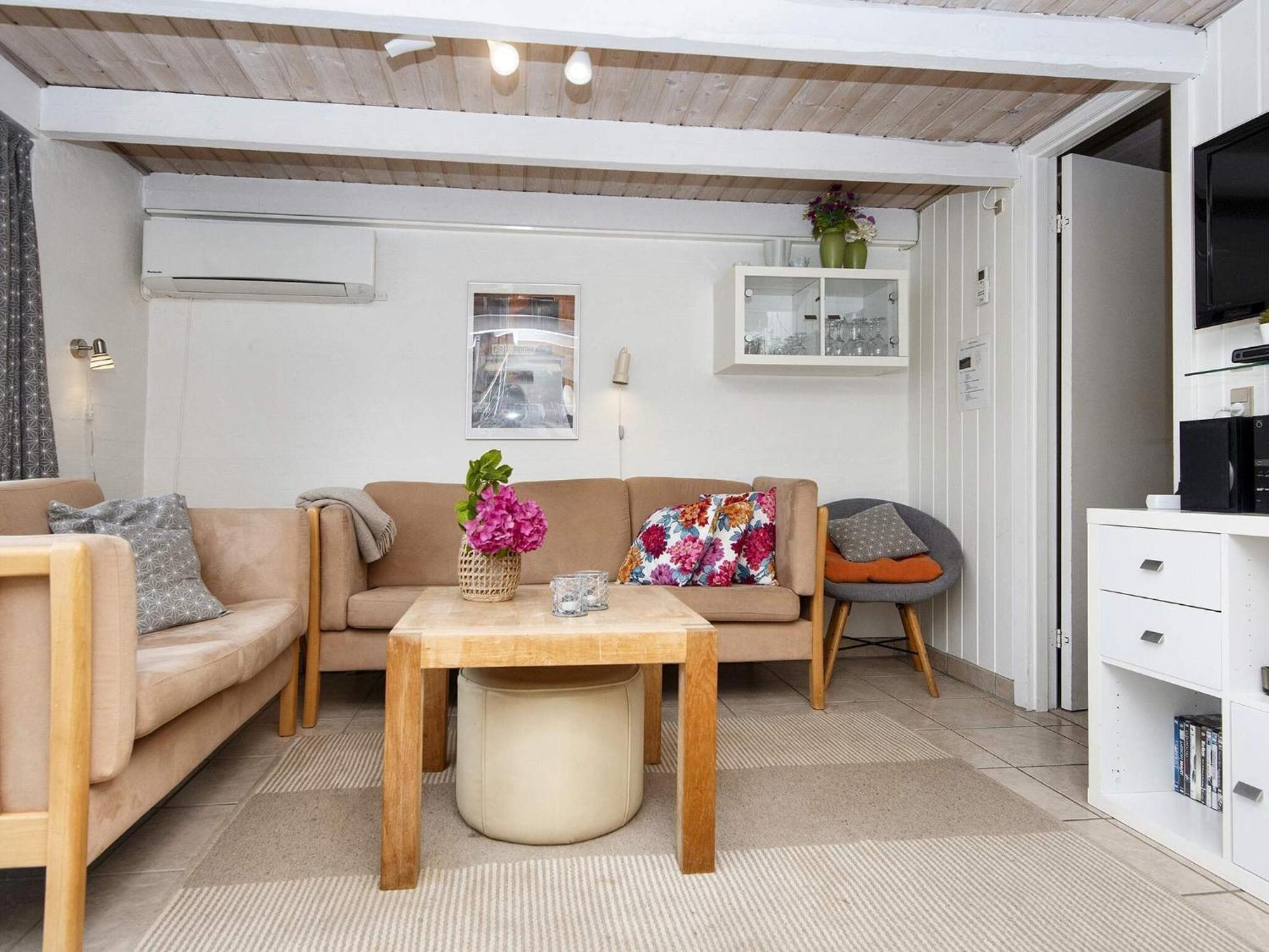 6 Person Holiday Home On A Holiday Park In Hemmet Bagian luar foto