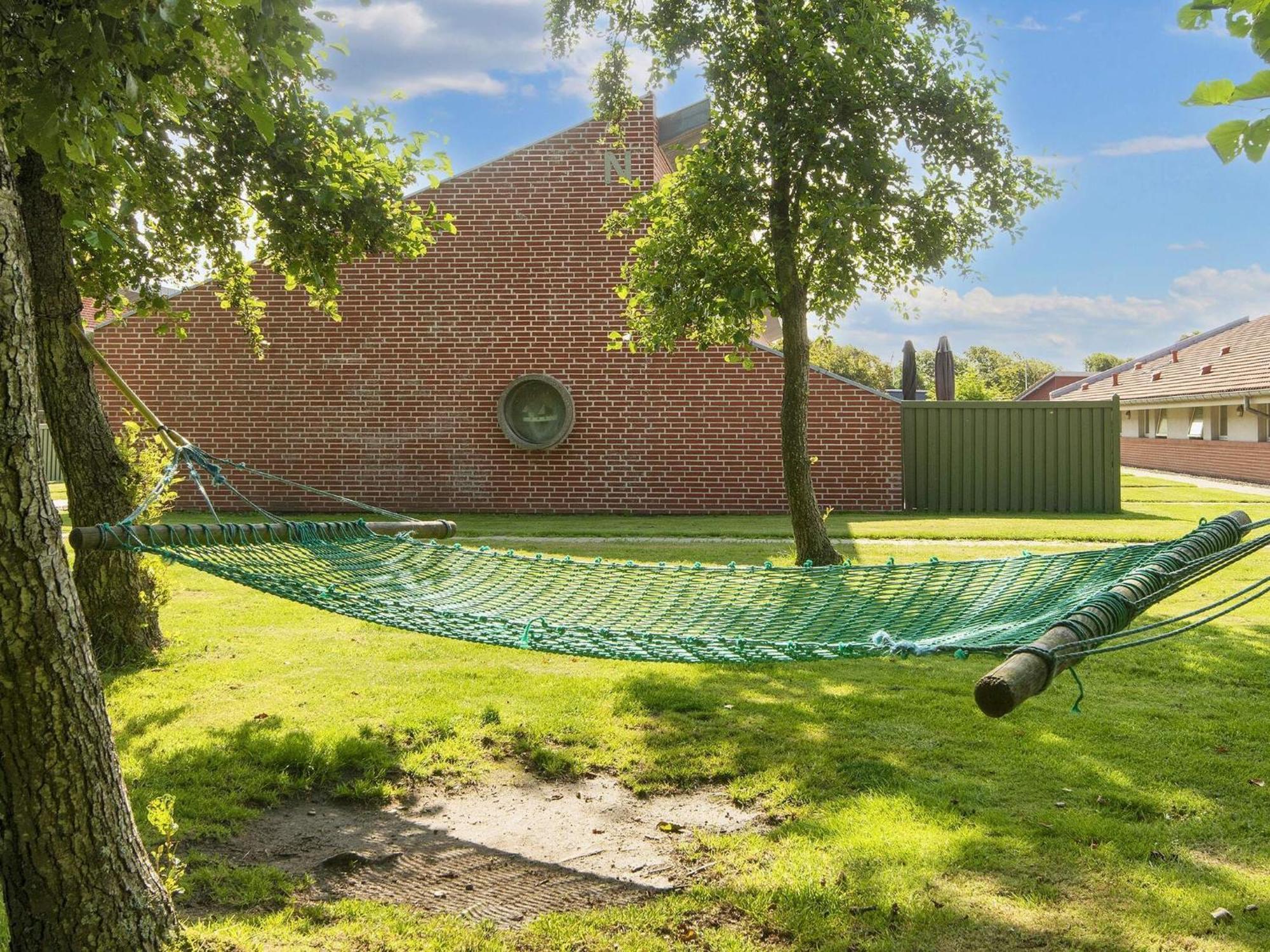 6 Person Holiday Home On A Holiday Park In Hemmet Bagian luar foto