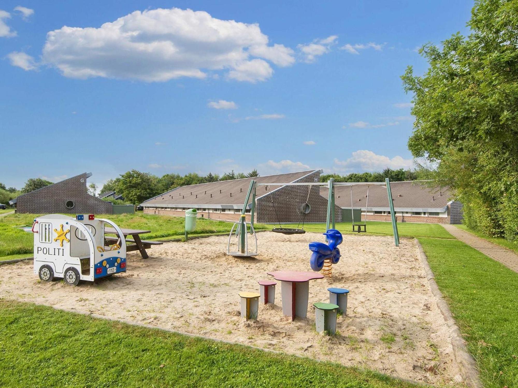 6 Person Holiday Home On A Holiday Park In Hemmet Bagian luar foto